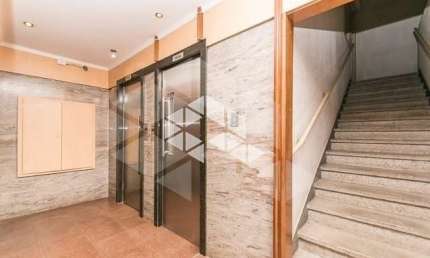 Apartamento de 03 Dormitórios e 01 vaga Á VENDA no Bairro Centro Histórico