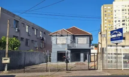Casa  5 dormitórios, comercial ou residencial no bairro Azenha