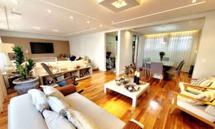 Apartamento com 3 quartos à venda na Avenida Venâncio Aires, 552, Farroupilha, Porto Alegre