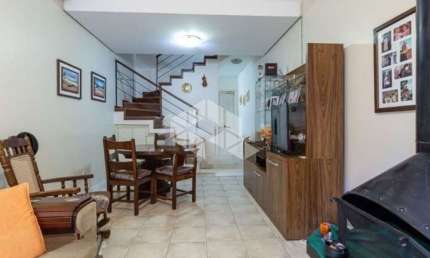 Casa em condomínio junto a Av. Teresópolis/ supermercado Nacional e próximo ao Zaffari /Bourbon Shopping