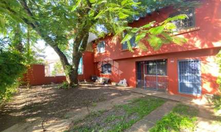 baixou R$ 225.000 mil, casa 4 dormitórios e amplo jardim