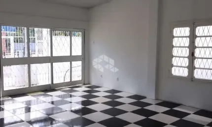 Casa comercial  com 2 vagas À VENDA no Bairro Partenon