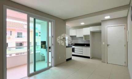 APARTAMENTO  A VENDA EM JURERÊ COM 2 SUÍTES PERTO DA PRAIA