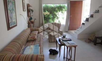 Casa à venda 3 dormitórios  no Açores/Pântano do Sul  Campeche em Florianópolis