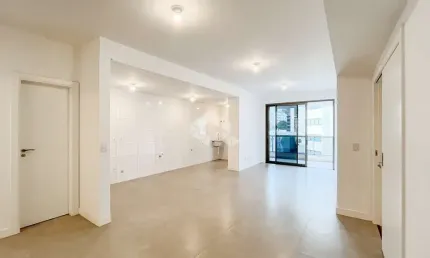 Apartamento 3 suítes à venda no Centro Beira Mar Norte