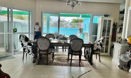 Casa com 3 quartos à venda na Rua das Algas, 654, Jurerê, Florianópolis