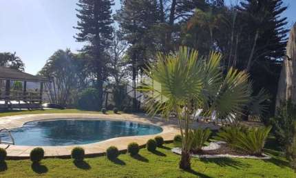 Chácara à venda, 1603m², 4 quartos/dormitórios (1 suíte), à 50Km de São Paulo