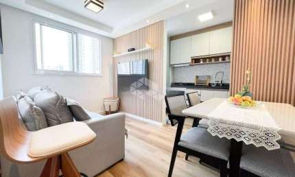 Apartamento á venda 47m², 2 Dormitórios, C/01 Vaga, Belém