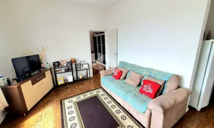 Apartamento 1 dormitório no Centro Histórico de Porto Alegre com salão de festas