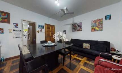 Apartamento de dois dormitórios/quartos no bairro Farroupilha