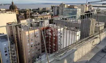 Apartamento no Centro |Histórico de Porto Alegre 3 dormitórios/quartos