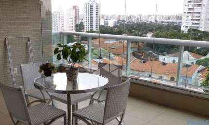 VENDA Apartamento  no Campo Belo com 161m - 3 suítes - 3 vagas + Depósito