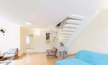 Venda sobrado de 250m² com 3 dormitórios (2 suítes) e 2 vagas no planalto paulista, próximo de vias de acesso