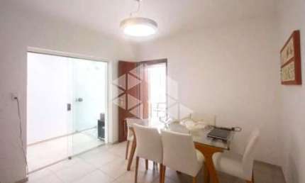 VENDA Sobradocom 154m² com 2 dormitórios (1 suíte) em Santo Amaro, próximo do metrô