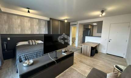 Studio mobiliado a venda na Chácara Santo Antonio com 47 metros, 1 dormitórios, 1 vaga