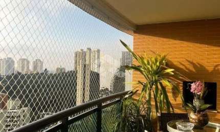 Apartamento 191m² com 4 dormitórios e 3 vagas á venda no Morumbi