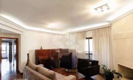 VENDA  Apartamento com 155 metros, 4 quartos e 3 vagas na vila macote