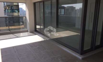 Apartamento Campo Belo com 192m², 3 suítes e 4 vagas + Deposito