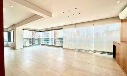 VENDA Apartamento com 4 dormitórios (3 suítes) , 4 vagas e deposito, 193m² no Campo Belo