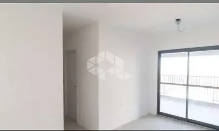 VENDA apartamento com 3 dormitórios, 1 suite, varanda, 2 vagas na Vila Mascote
