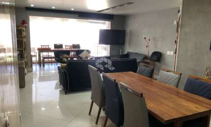 VENDA Apartamento no Morumbi com 146 m², 03 suítes e 03 vagas de garagem.