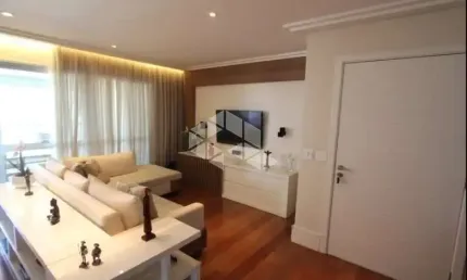 Apartamento com 3 dormitórios à venda no Campo Belo
