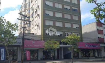 Apartamento 03 dormitórios 91m2 amplos, c/ elevador, 7º and, 1 vaga, frente ao Zaffari Cristovam colombo
