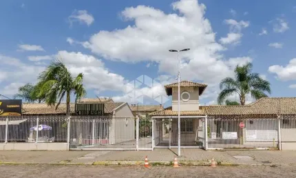 Casa em condomínio de 3 dormitórios/quartos no bairro Humaitá