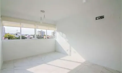 2 dormitórios suite, desocupado 1 garagem Infra co 62,28m2 area priv  Zaffari da Otto .
