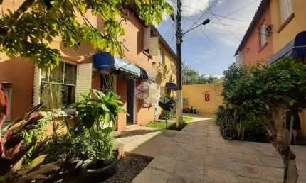 Casa/Sobrado em Condomínio no Santo Antônio sem vaga