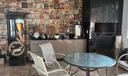 Casa com 3 quartos à venda na Rua Júlio Lopes dos Santos Sobrinho, 95, Santa Tereza, Porto Alegre