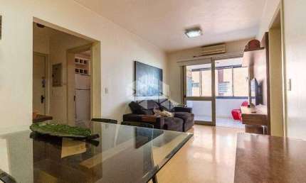 Apartamento com 3 quartos à venda na Rua Guilherme Schell, 308, Santo Antônio, Porto Alegre