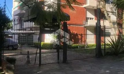 Apartamento 2 dormitórios com dependência na Ganzo!