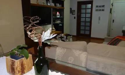Lindo apartamento de três dormitórios bairro tristeza