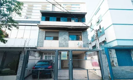 Casa com 6 quartos à venda na Rua Comendador Rodolfo Gomes, 708, Menino Deus, Porto Alegre