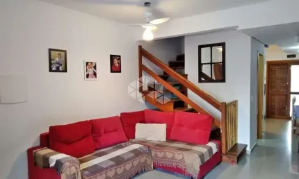 Casa em condomínio fechado com 4 quartos à venda na Rua Antônio Carlos Ribeiro, 33, Guarujá, Porto Alegre
