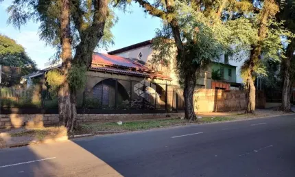 Casa comercial à venda na Rua Silveiro, 472, Menino Deus, Porto Alegre