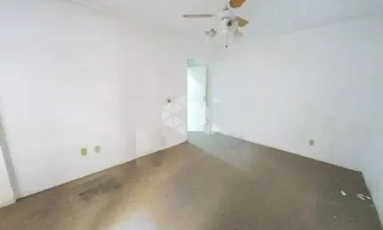 Apartamento Térreo com Pátio - 1 dormitorios / Centro Histórico