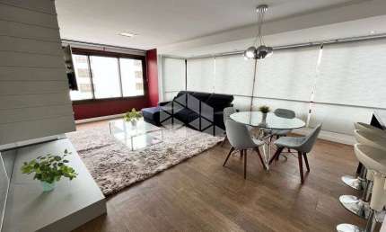 apartamento a venda mobiliado 2 suítes no bairro Menino Deus.
