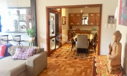 Apartamento 03 dormitórios, com 127m², no bairro Menino Deus