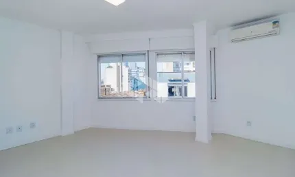 Casa em condomínio fechado com 1 quarto à venda na Rua Duque de Caxias, 1515, Centro Histórico, Porto Alegre