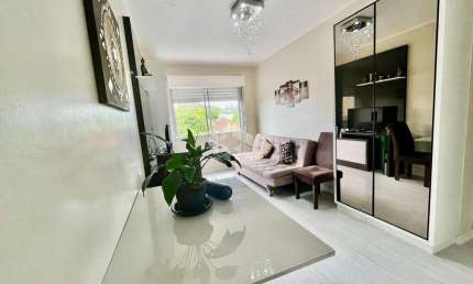 Apartamento 01 dormitório,  com 40 metros privativos, no Jardim Botânico
