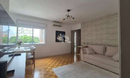 Apartamento 2 dormitorios 76m²  com dependencia no Menino Deus