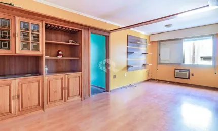 Apartamento para comprar no centro histórico com 3 quartos (1 suíte) com 86,83m