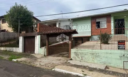 Casa com 3 quartos à venda na Das Camélias, 40, Santa Tereza, Porto Alegre