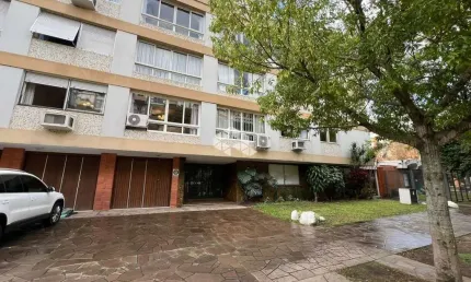 Apartamento de 03 dormitórios com 2 vagas no menino deus