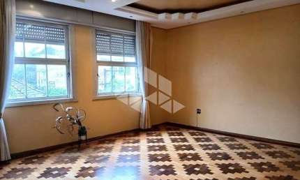 Apartamento 03 dormitorios sacada com 130 m2 área privativa