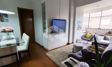 Apartamento no Menino Deus em Porto Alegre com sacada e vaga