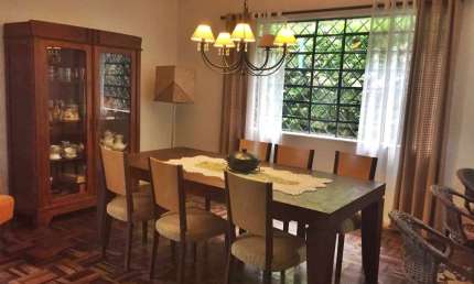 Casa com 3 quartos à venda na Avenida Guaíba, 4226, Vila Assunção, Porto Alegre