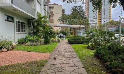 Apartamento  dois dormitórios,  no menino deus  , 70 metros  privativo